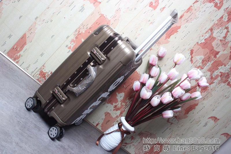 潮牌Suprmem聯名rimowa日默瓦 專櫃雙排萬向靜音飛機輪 航空7系鋁合金 拉箱/拉杆箱 20寸登機箱  xbt1124